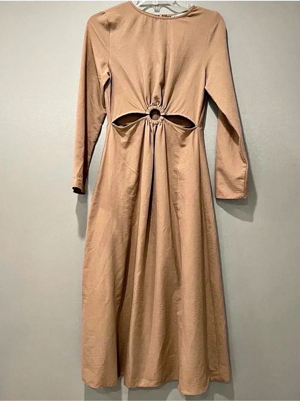 Zara Ring Detail Midi Dress Cutout Waist Brown/Beige size Medium